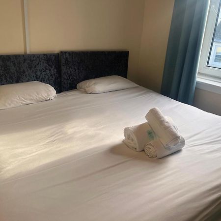 Irvine Riverside Guesthouse By Payman Club 외부 사진